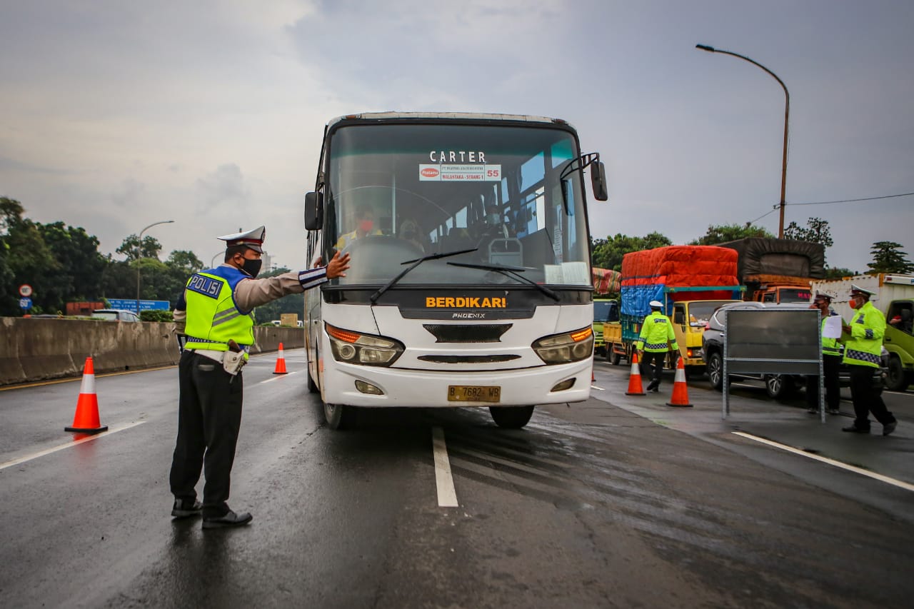 Larangan Mudik Jilid II dengan Problematikanya